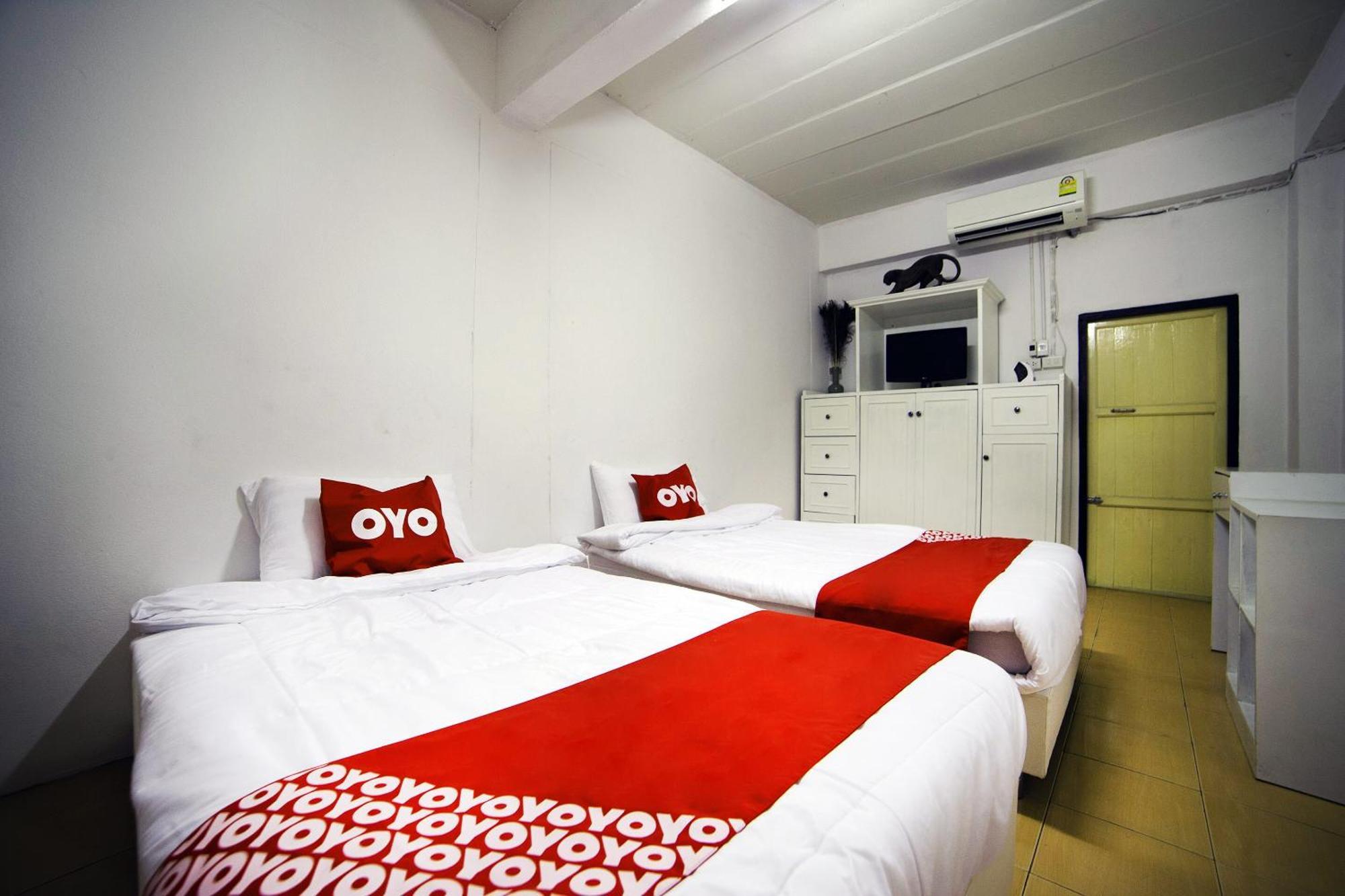 Oyo 560 Chang Hostel Suvarnabhumi Banguecoque Exterior foto